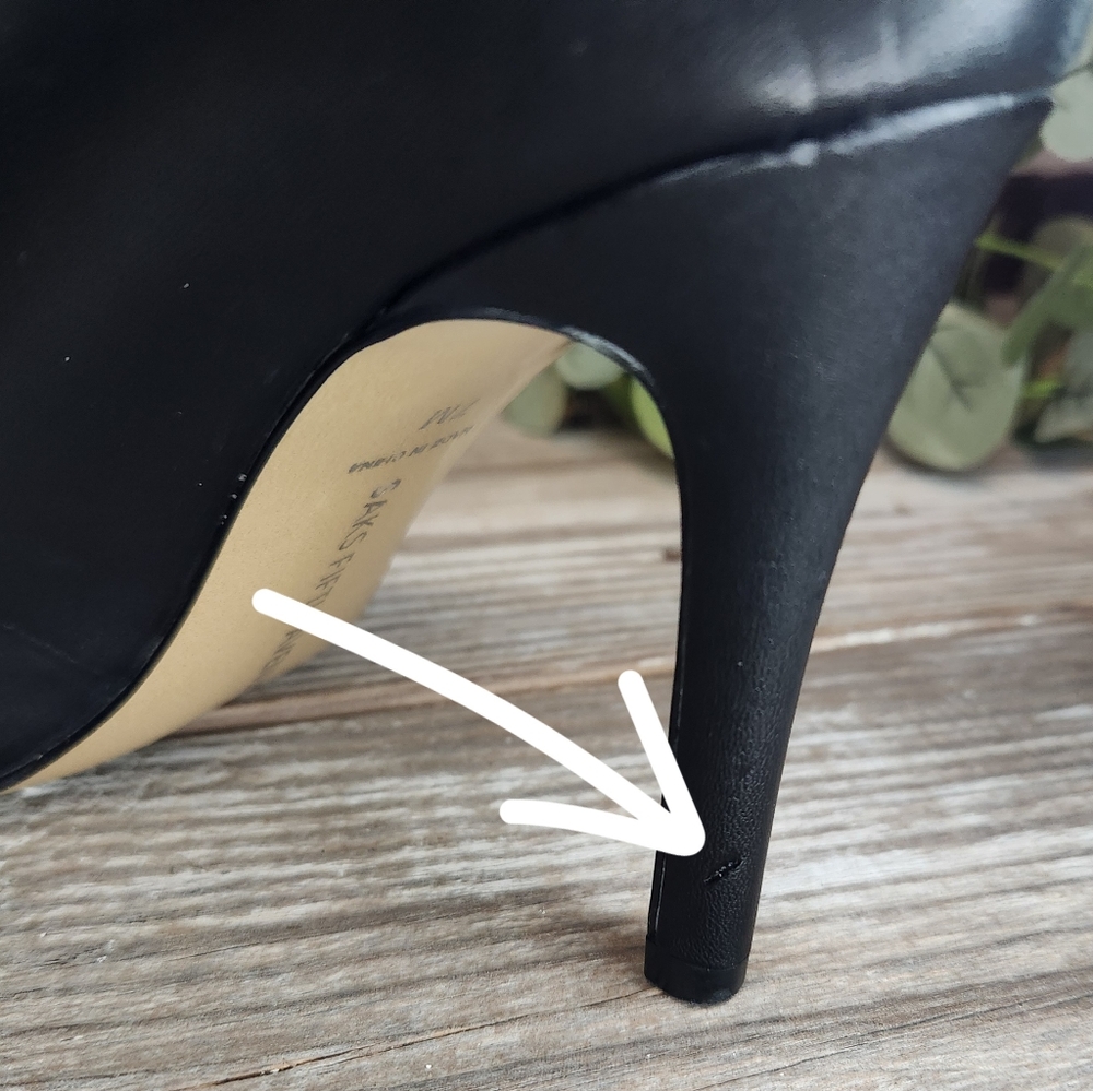Saks 5th Avenue Cady Black Leather Pumps 3.5" Heel  Size 7 - Picture 11 of 11